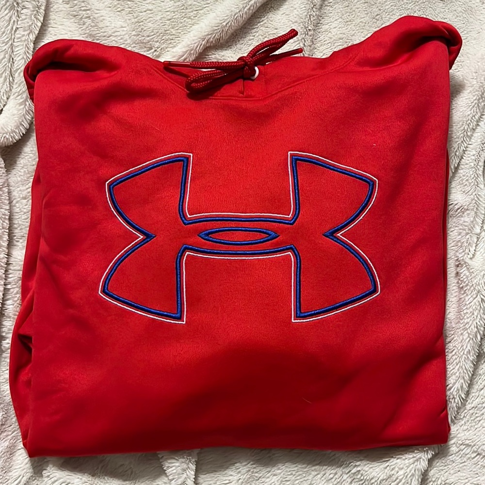 Under Armour Sweatshirt